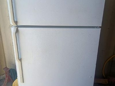hotpoint refrigerator top freezer
