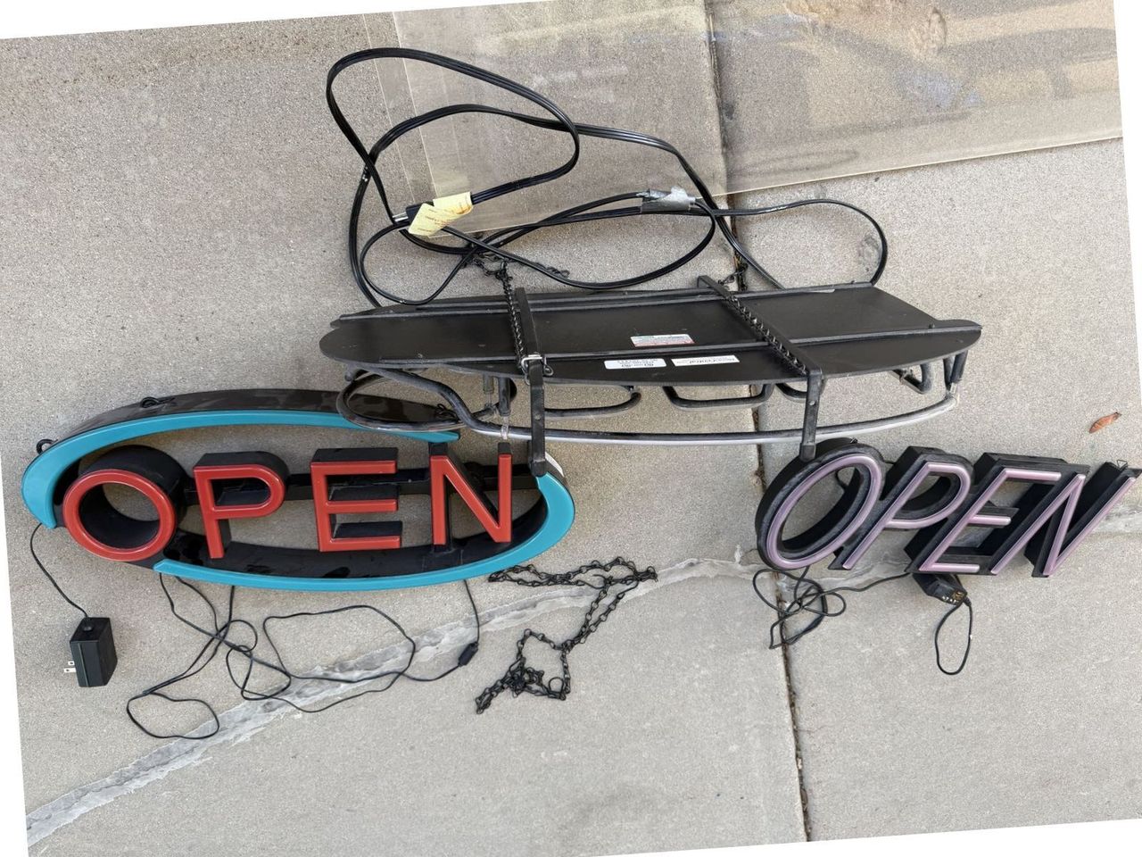 Main image 5