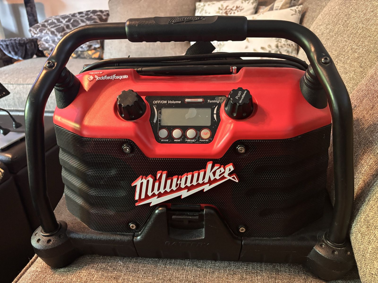 Like new Milwaukee 49-24-0200 NOAA capable jobsite radio