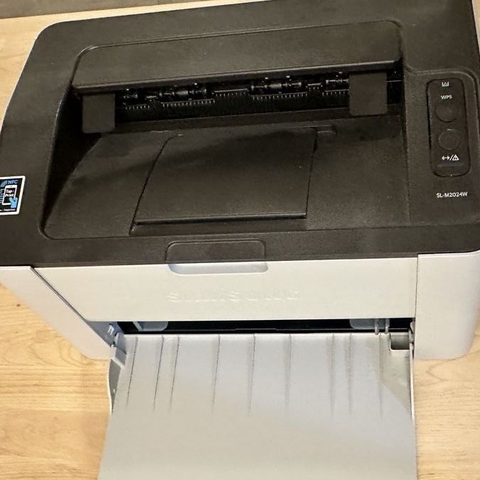samsung laser printer sl-m2024w + 3 toner cartridges - monochrome 