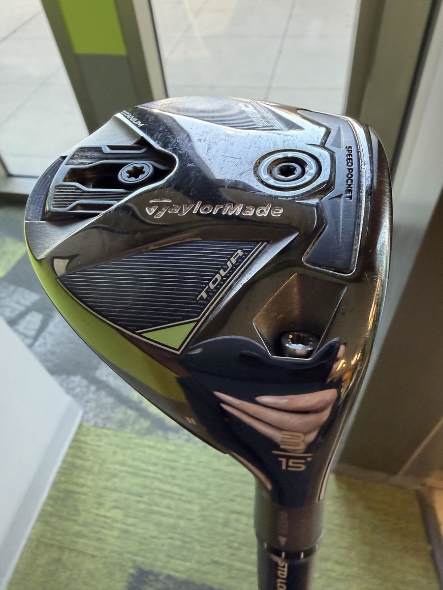 Taylor made QI35 tour 3 wood