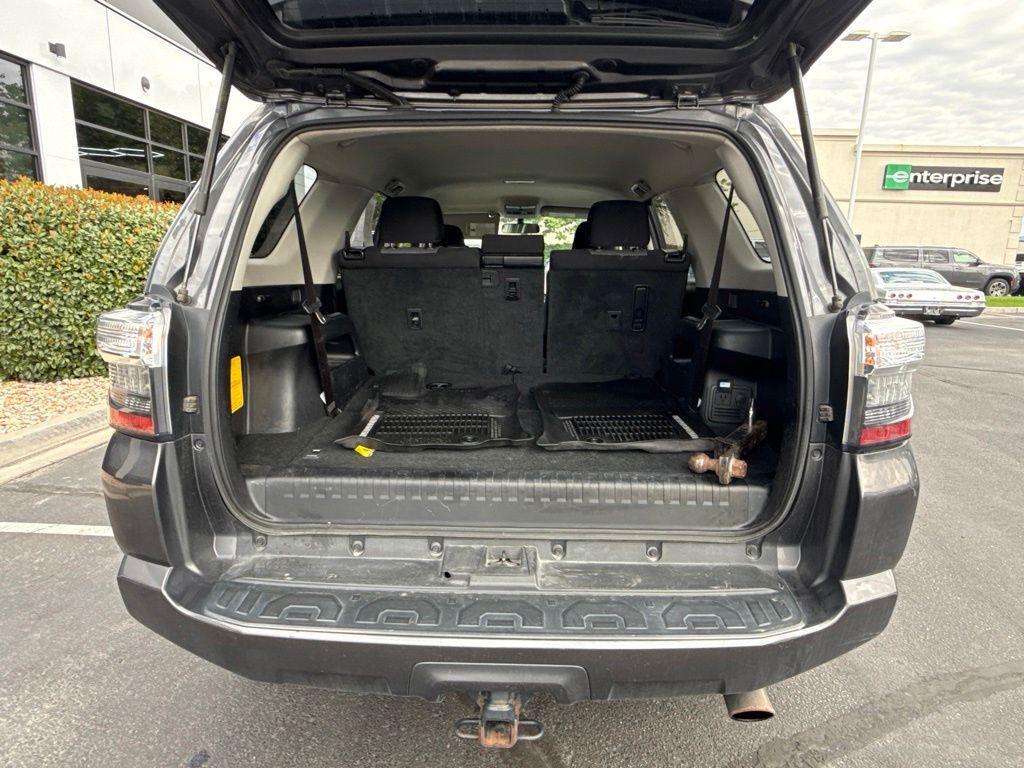 Main image 26