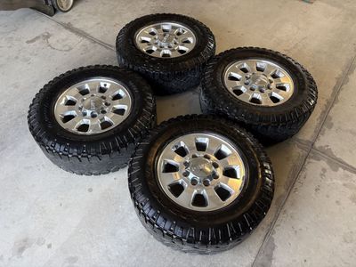 Gmc Wheels and Tires