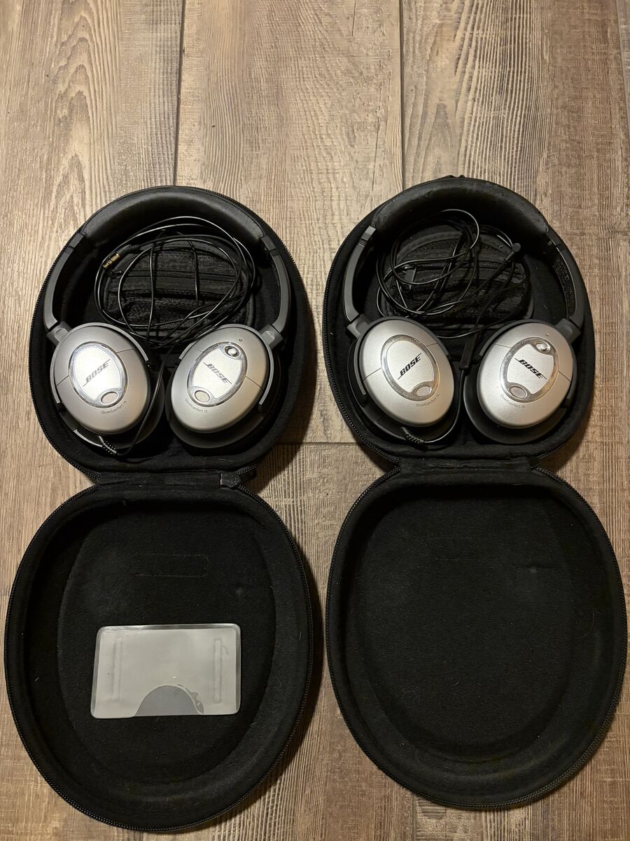 EXCELLENT Bose Quiet Comfort 15 (QC15) Noise Cancelling Headphones