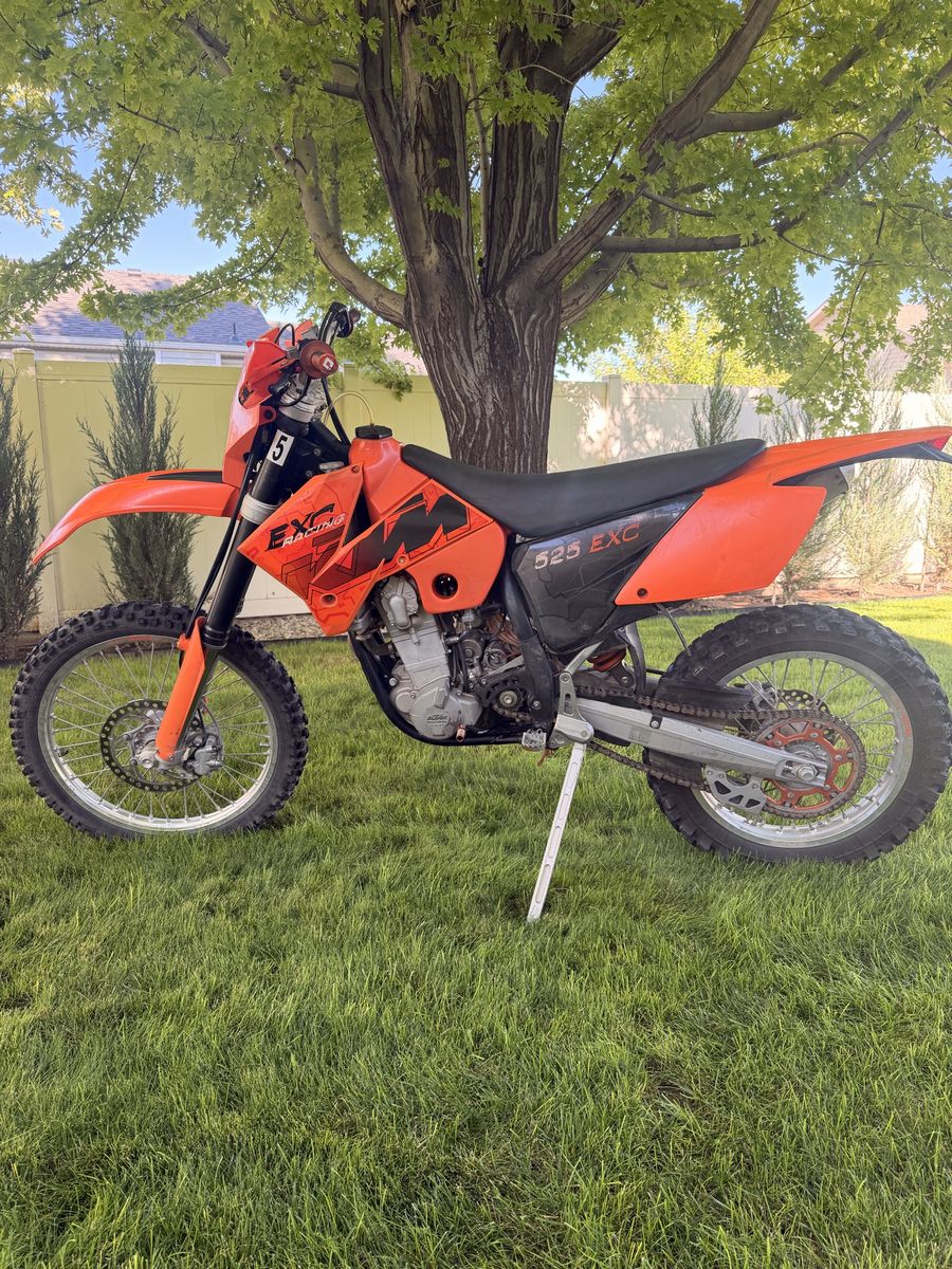2006 KTM 525 EXC Dirt Bike 