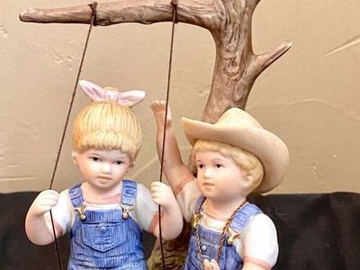 NEW! VINTAGE DENIM DAYS - NIB Summer Time - Farm Children In Overalls With A Tree Swing - See Photos