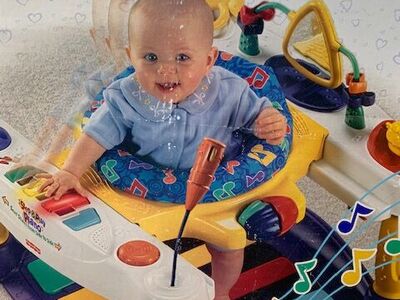 Fisher Price: Step & Play piano