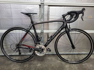 Specialized Tarmac fully carbon fiber road bike