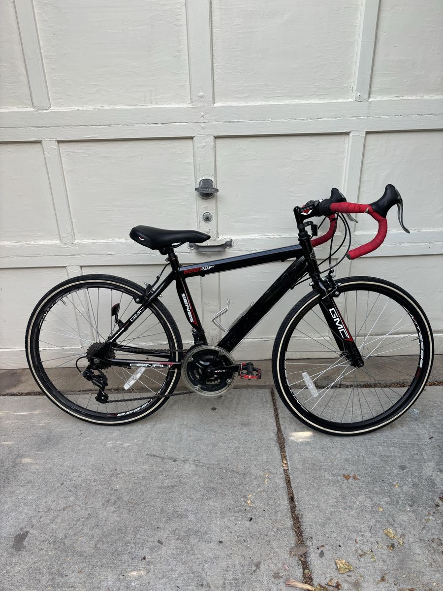 Gmc Denali 24” kids road bike