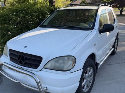 1999 Mercedes-Benz M-Class ML 430
