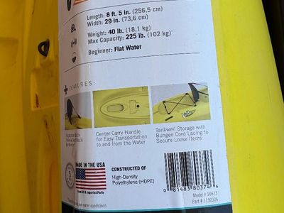 One 8.5 ft single person kayak