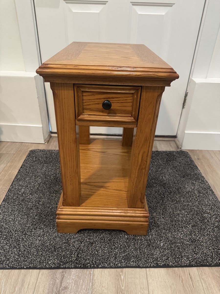 End table