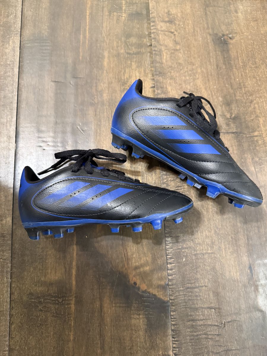 Boys size 12 Adidas Soccer Cleats