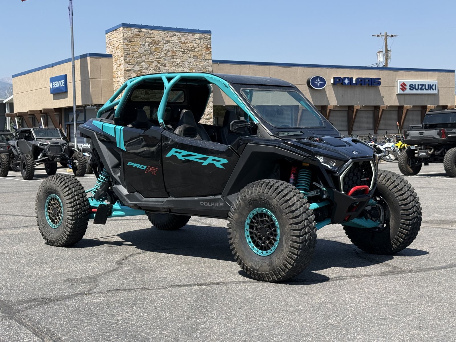 2025 POLARIS RZR Pro R 4 Ultimate Black Crystal /