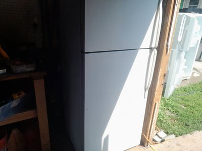 Nice Whirlpool Apartment Size Refrigerator