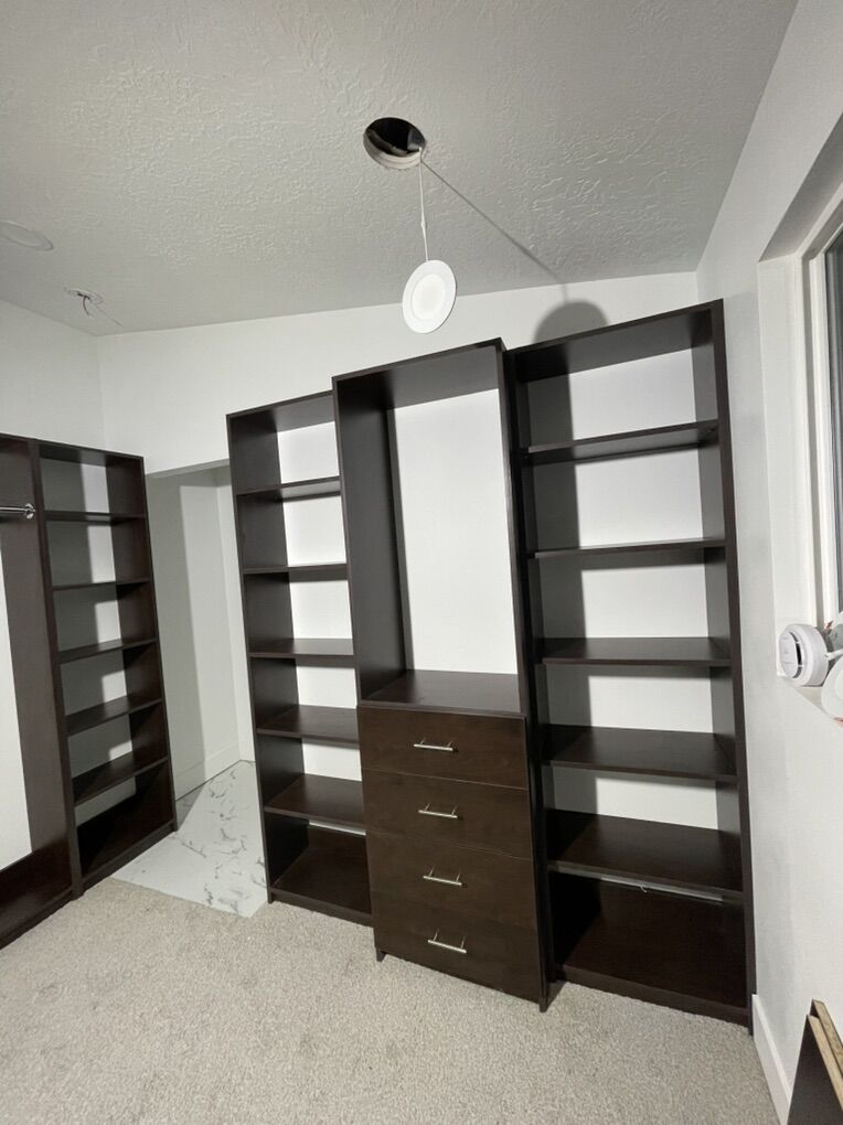 walk-in closets,