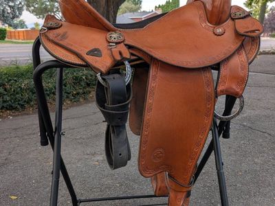 Allegany Mountain Saddlery trail saddle, excellent condition