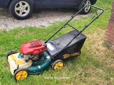 lawn mower self propelled good working conditions