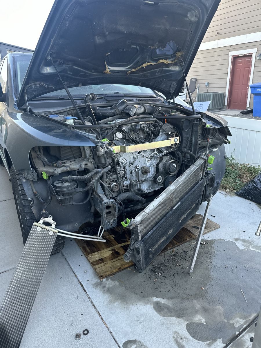 2004 Volkswagen Touareg V8