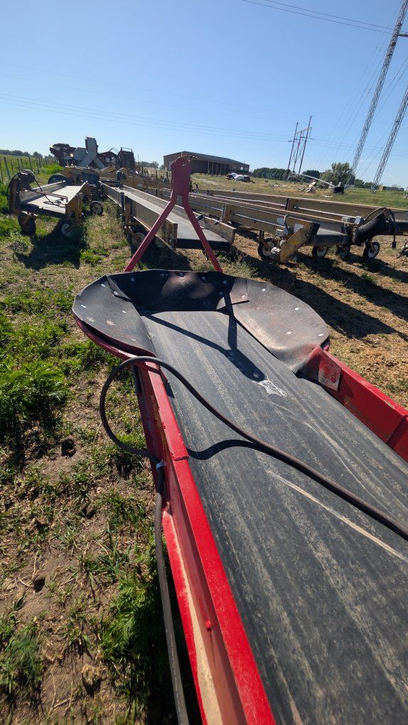 spudnik straight hopper conveyer