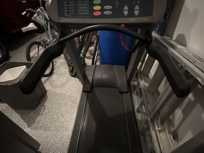 Landice L7 Pro Trainer Treadmill - Excellent Condition, Durable Home Gym