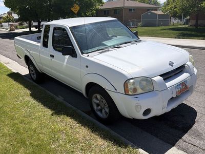 Nissan Frontier Pickup Truck - White, Compact 2-Door