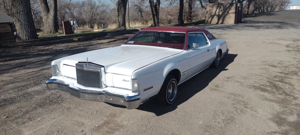 1974 Lincoln Mark V 
