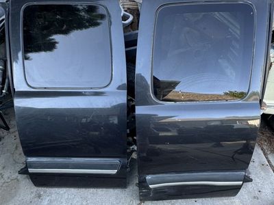 2000 to 2006 Silverado Ext Cab Half Doors