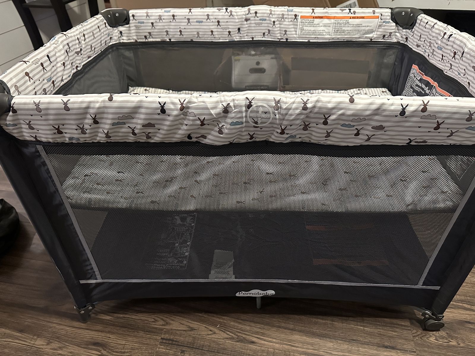 Pamo Babe Portable Pack and Play with Bassinet - Baby Playard (Grey/Bunny)