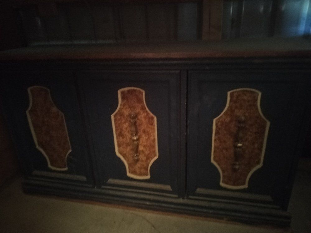 Main image 2