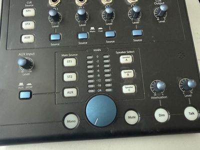 PreSonus Monitor Station V2 Desktop Studio Monitor Controller