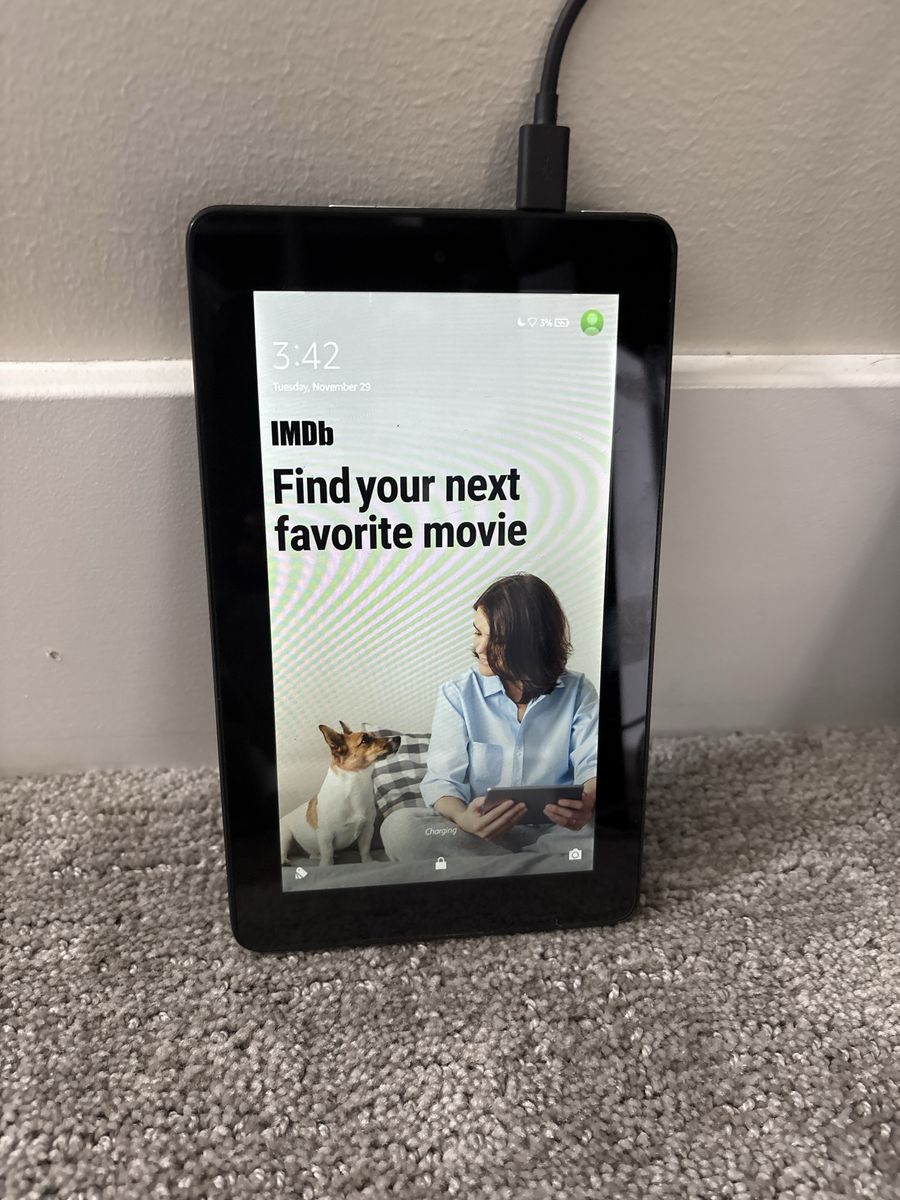 Amazon Fire 5th Gen 16GB Wi-Fi Tablet Black (2015 Model) - Used Good Condition