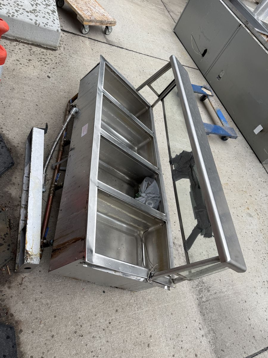 Main image 8