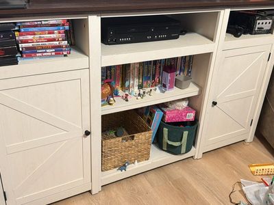 Farmhouse Style TV Stand (up to 80in tv)