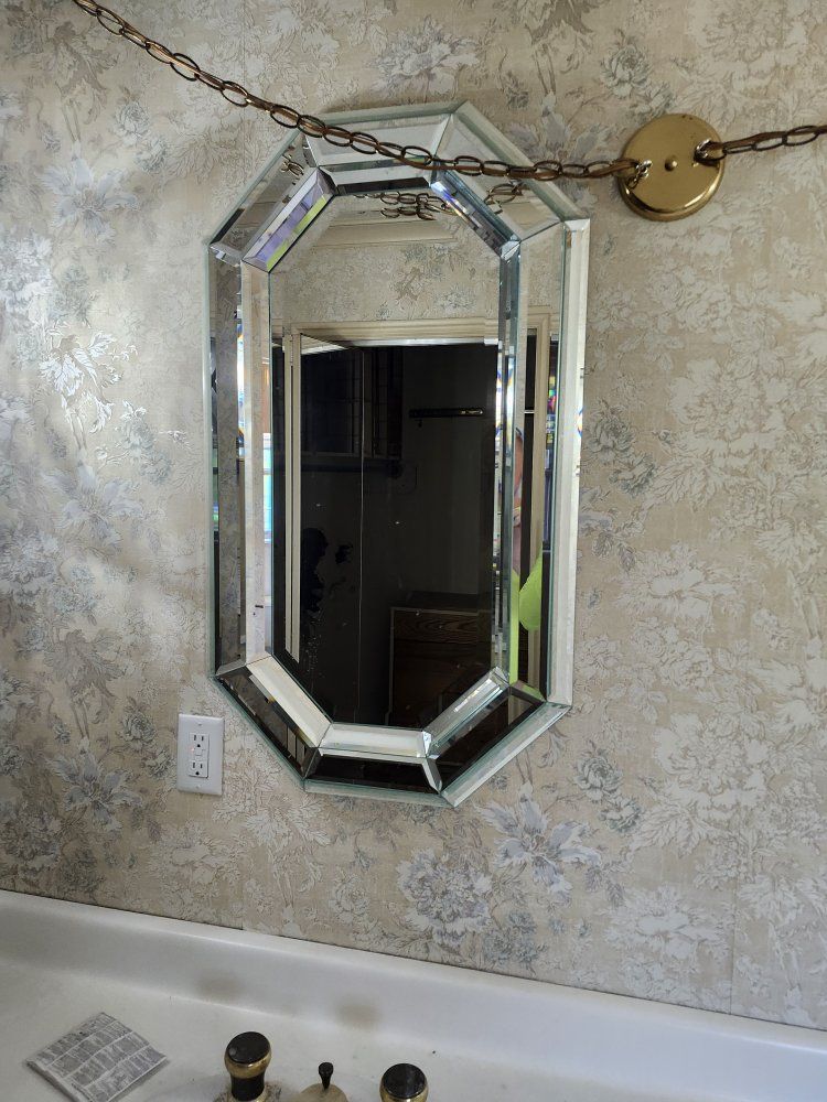 Octagonal Beveled Edge Wall Mirror, Vintage Style Home Decor