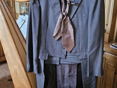 PIONEER Clothing