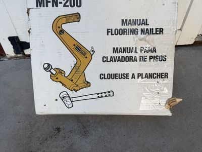 Hardwood Floor Nailer (manual)