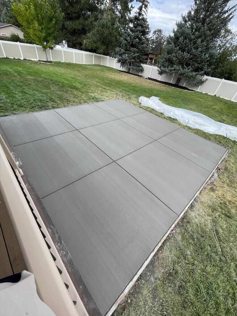 RV Pad | Driveway Extensions | Sport Courts | Concrete work | Retaining Walls | Foundations