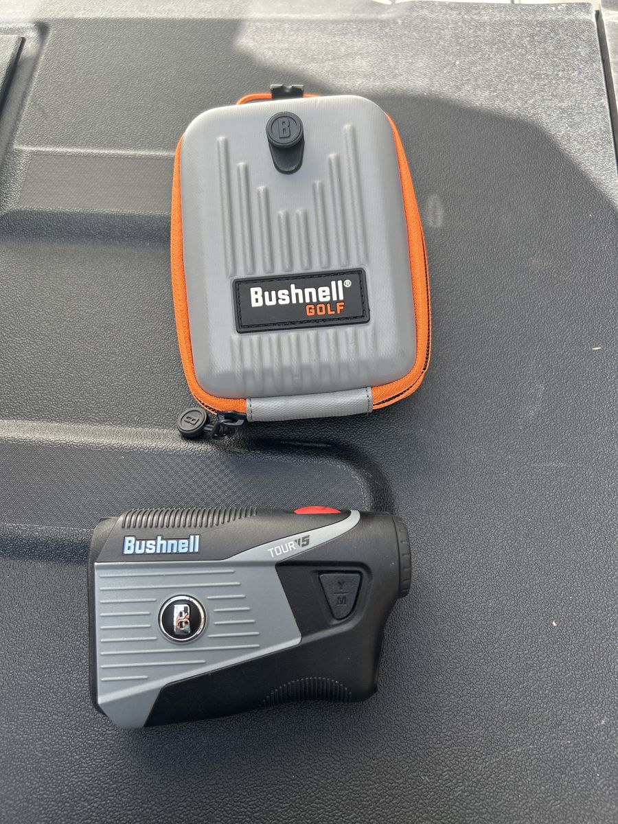 Bushnell Golf Range Finder Tour V5