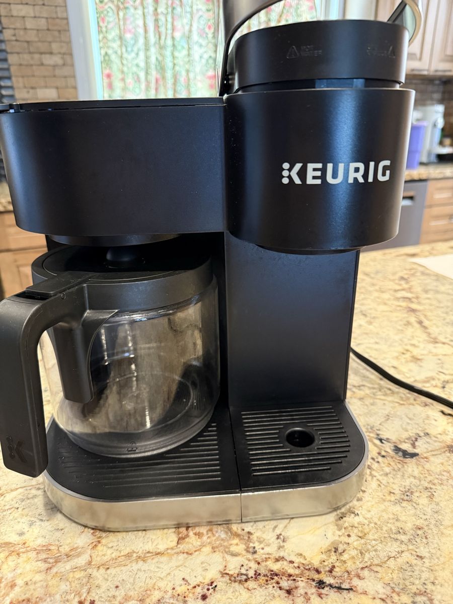 Dual coffee maker