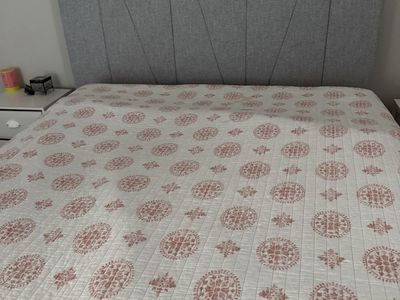 Double bed set