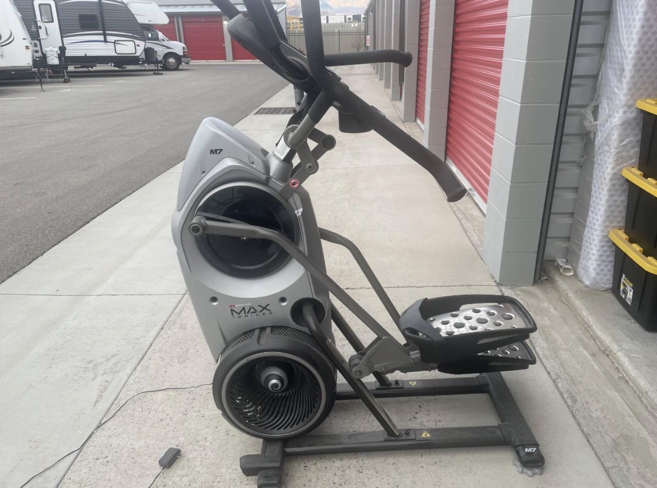 Bowflex max m7 elliptical stair stepper exercise machine