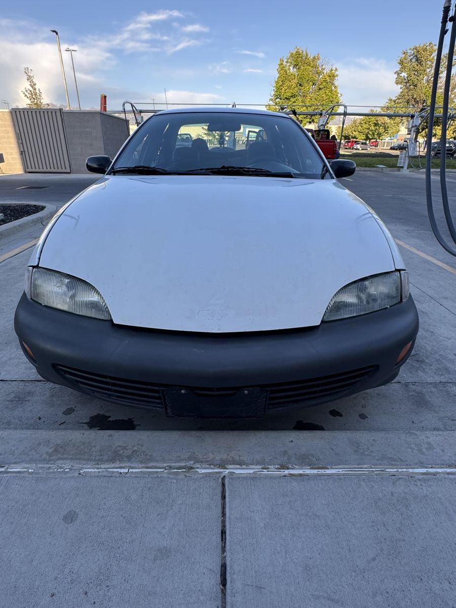1999 Chevrolet Cavalier Base