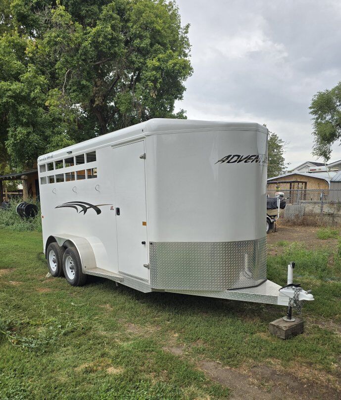2023 Trails West 3 Horse Slant Load For Rent