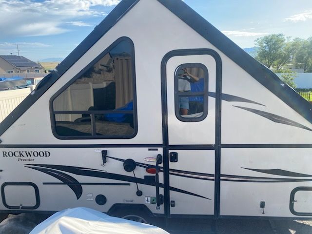 2018 Forest River Rockwood Hard Side Pop-Up Camper