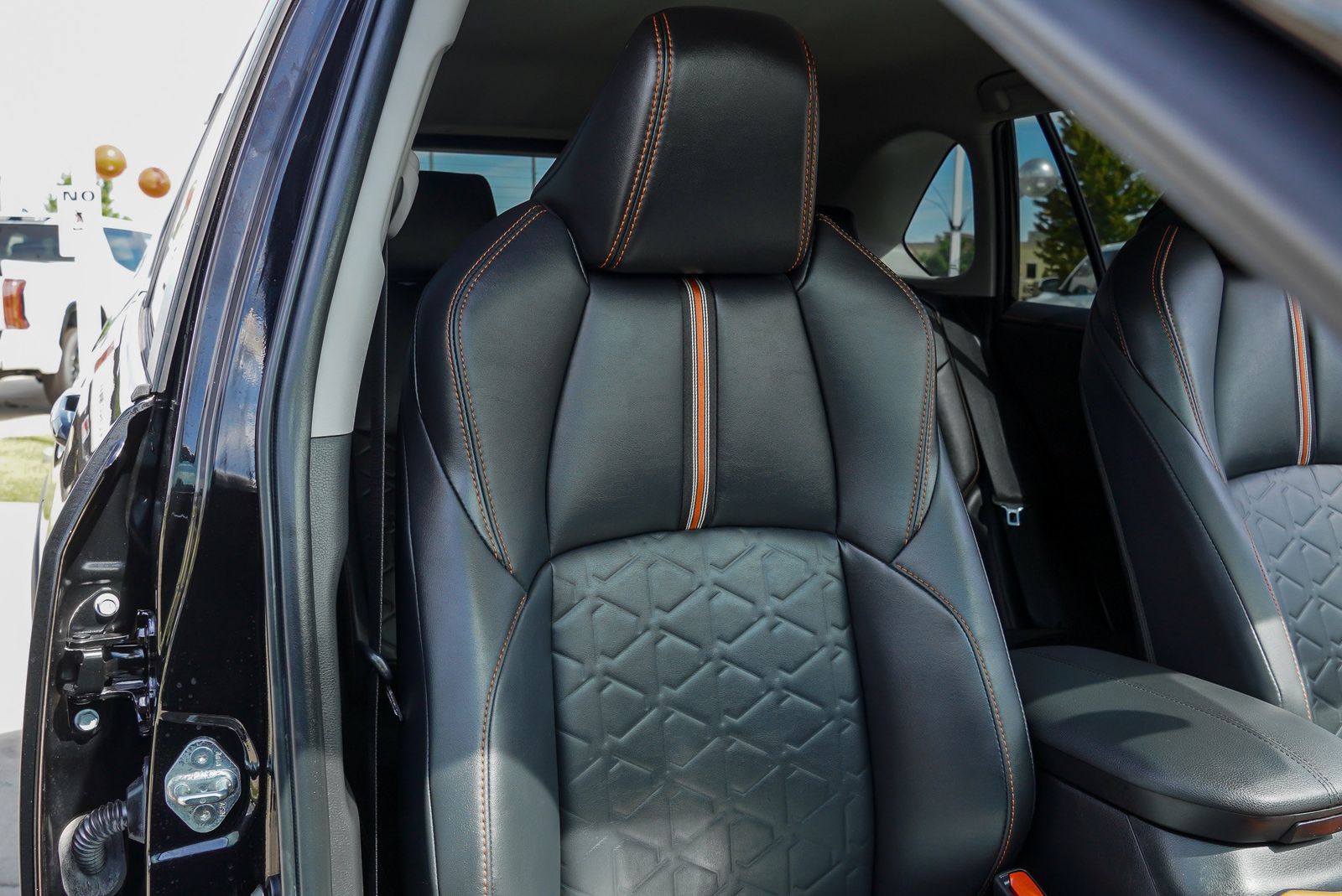 Main image 25