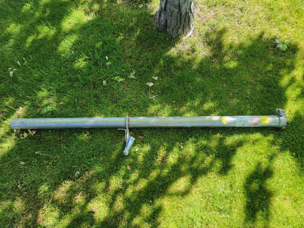 Main image 3