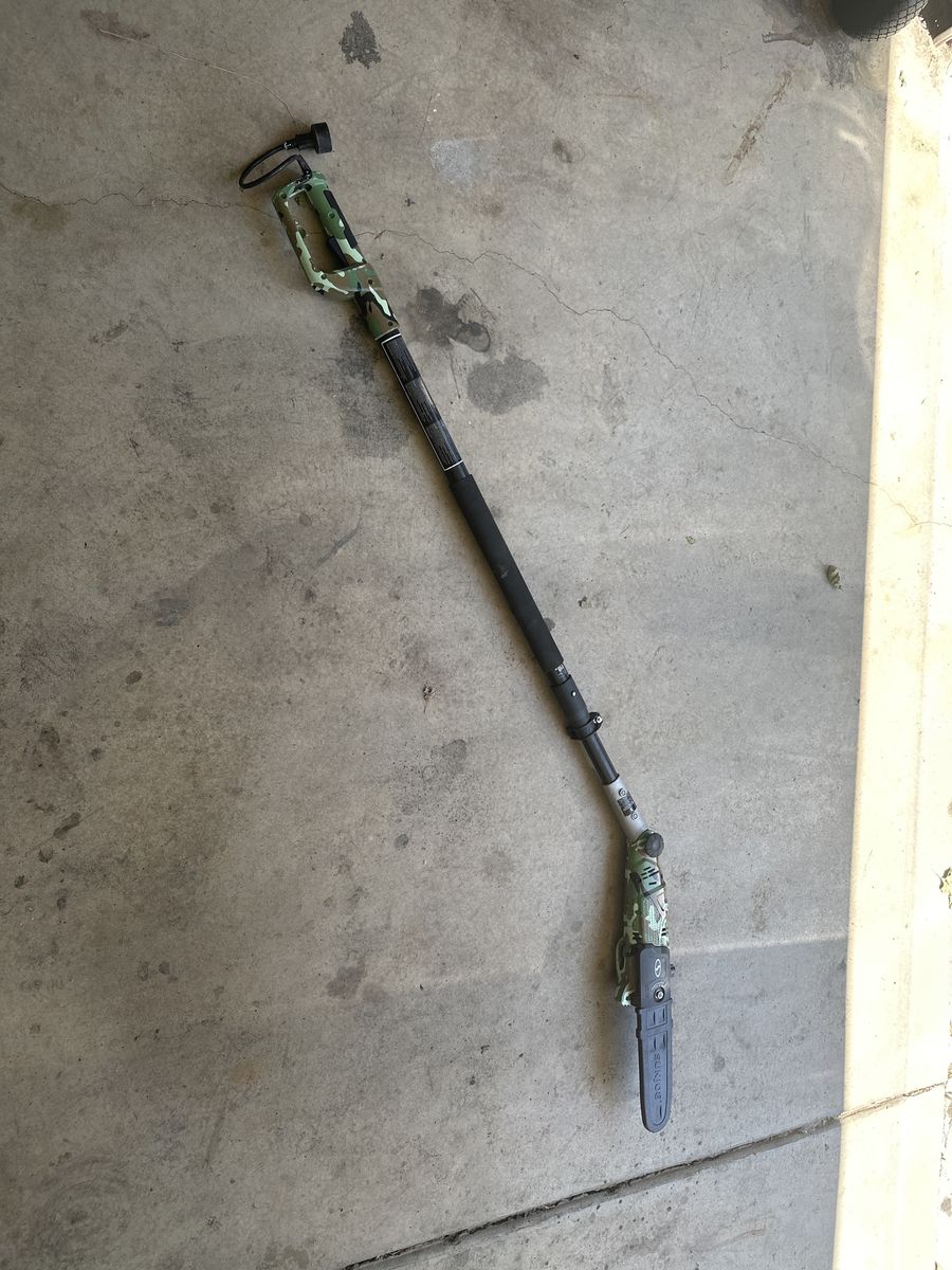 Sun Joe SWJ800E Electric Pole Chain Saw, Camo, 8-inch Bar, 6.5 Amp