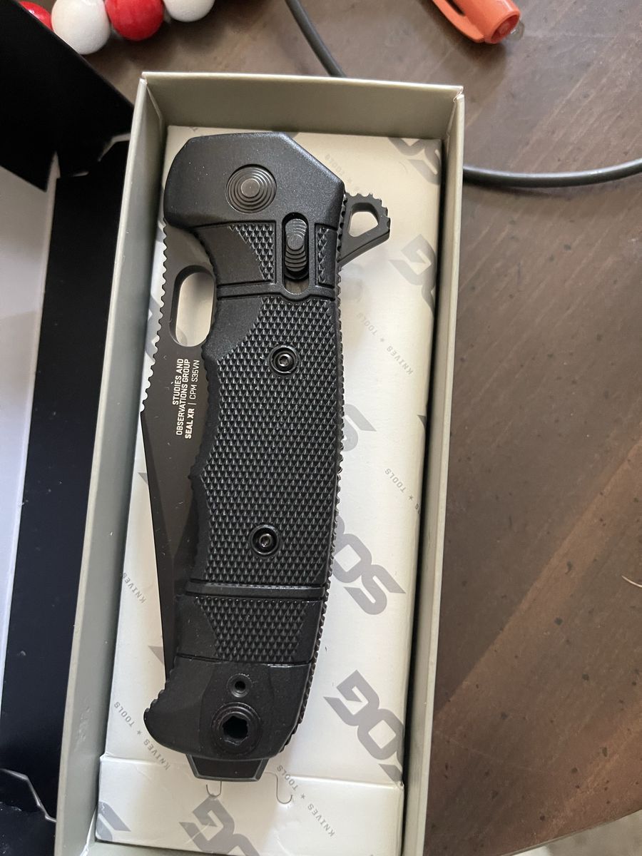SOG  Seal XR- USA Made