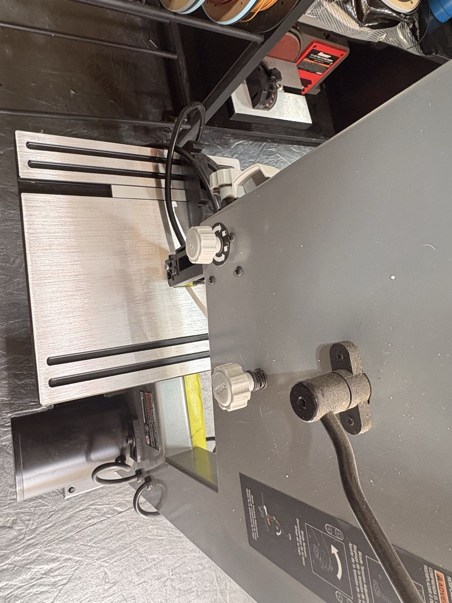 Main image 6